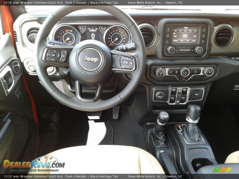 Dashboard of 2018 Jeep Wrangler Unlimited Sport 4x4 Photo #24