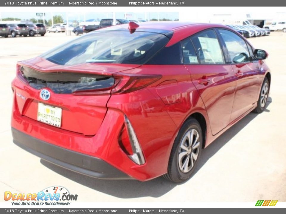 2018 Toyota Prius Prime Premium Hypersonic Red / Moonstone Photo #8