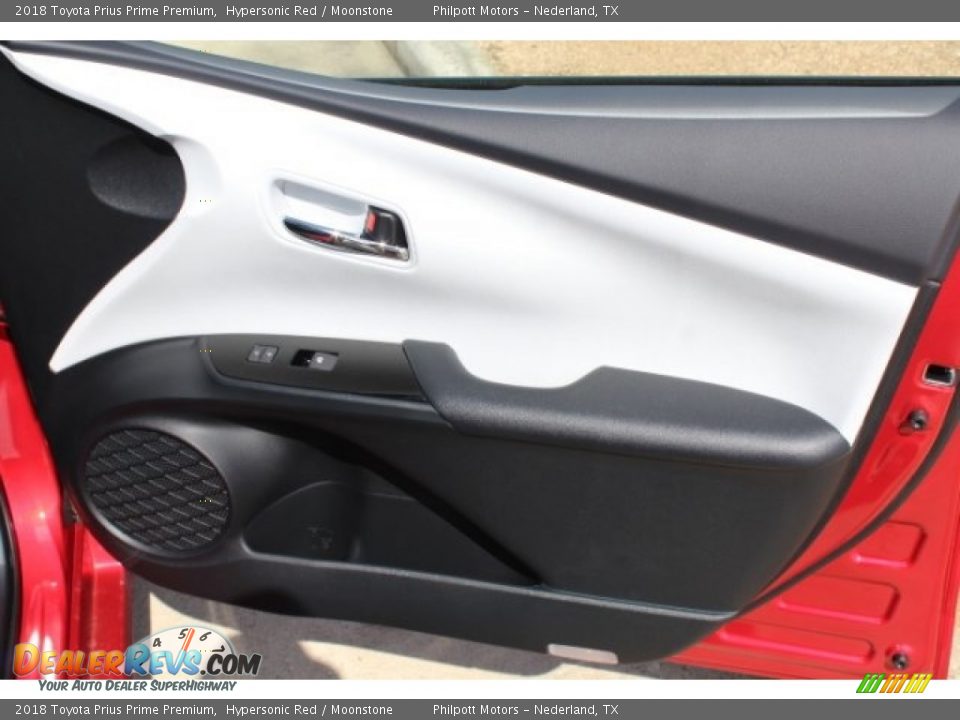 2018 Toyota Prius Prime Premium Hypersonic Red / Moonstone Photo #31