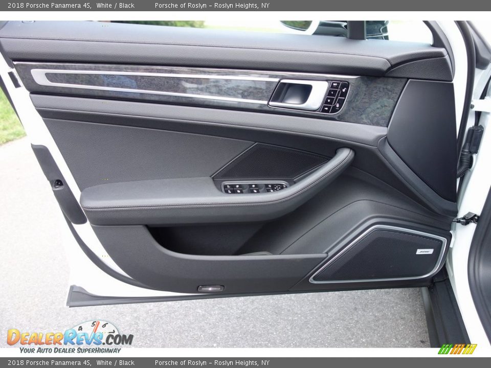 2018 Porsche Panamera 4S White / Black Photo #11
