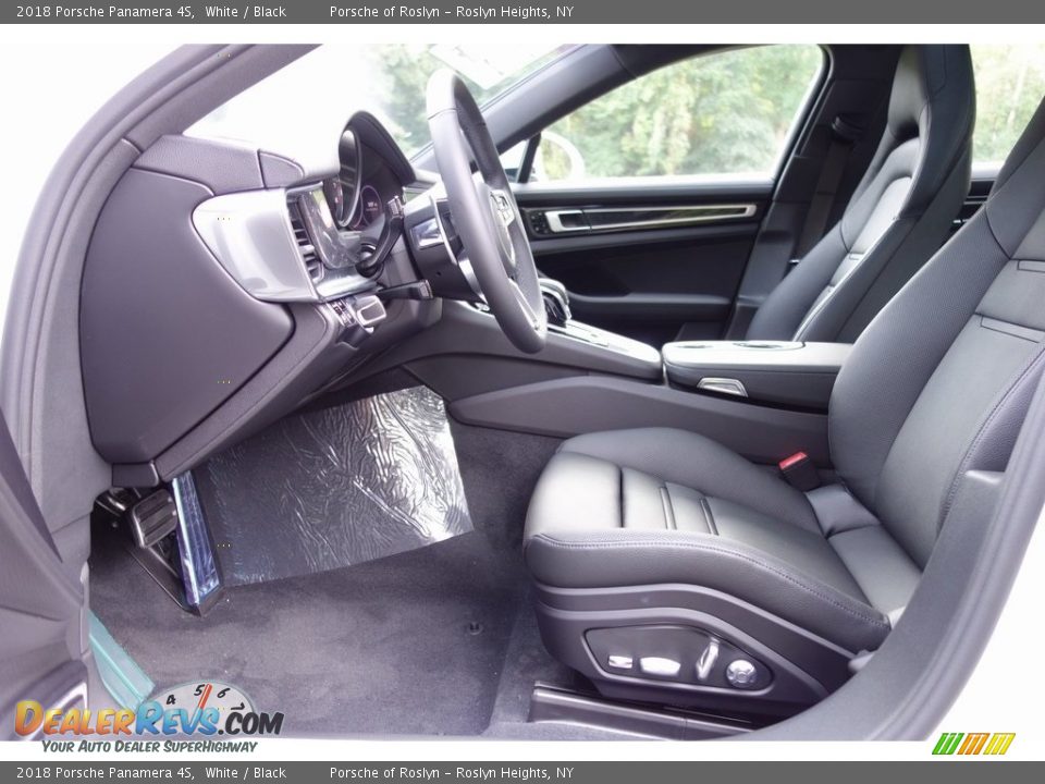 2018 Porsche Panamera 4S White / Black Photo #12