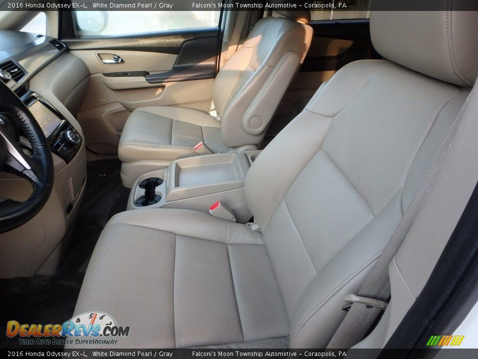 2016 Honda Odyssey EX-L White Diamond Pearl / Gray Photo #16