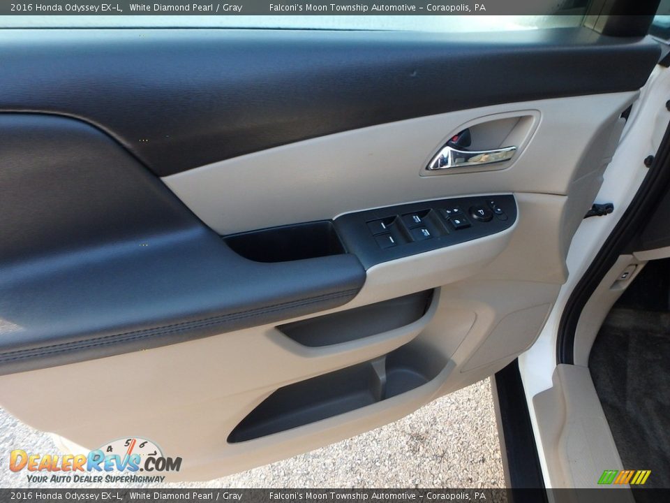 2016 Honda Odyssey EX-L White Diamond Pearl / Gray Photo #19