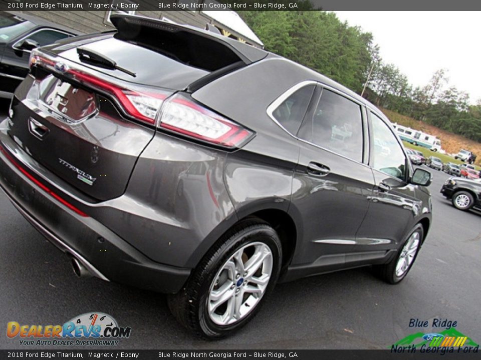 2018 Ford Edge Titanium Magnetic / Ebony Photo #35