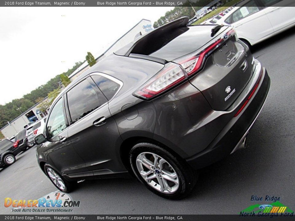 2018 Ford Edge Titanium Magnetic / Ebony Photo #36