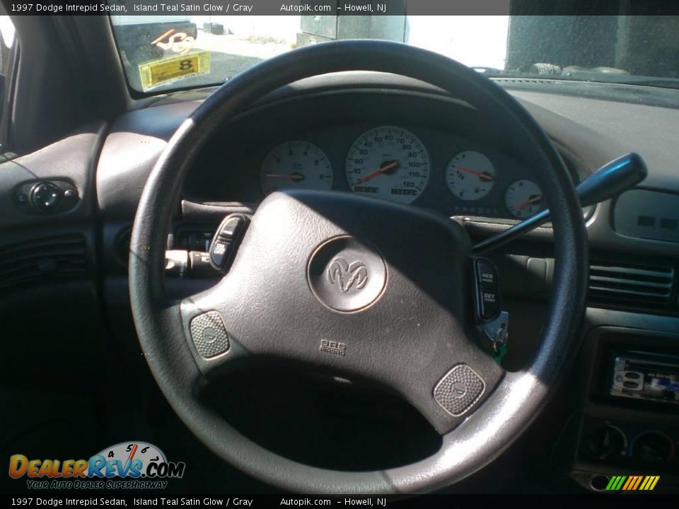 1997 Dodge Intrepid Sedan Island Teal Satin Glow / Gray Photo #14