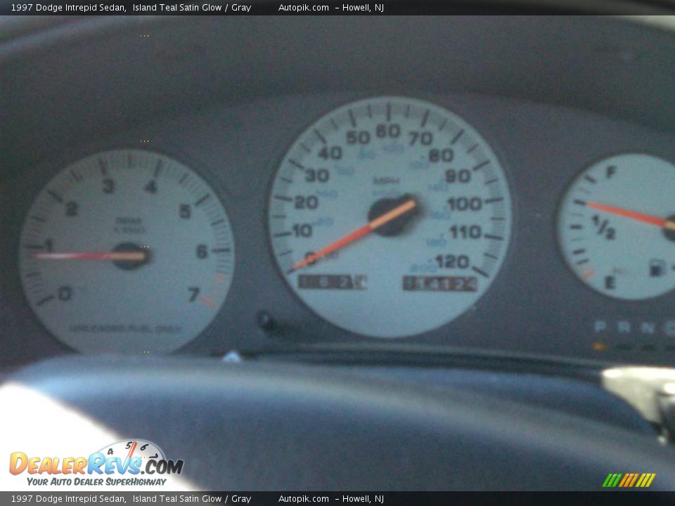 1997 Dodge Intrepid Sedan Island Teal Satin Glow / Gray Photo #16