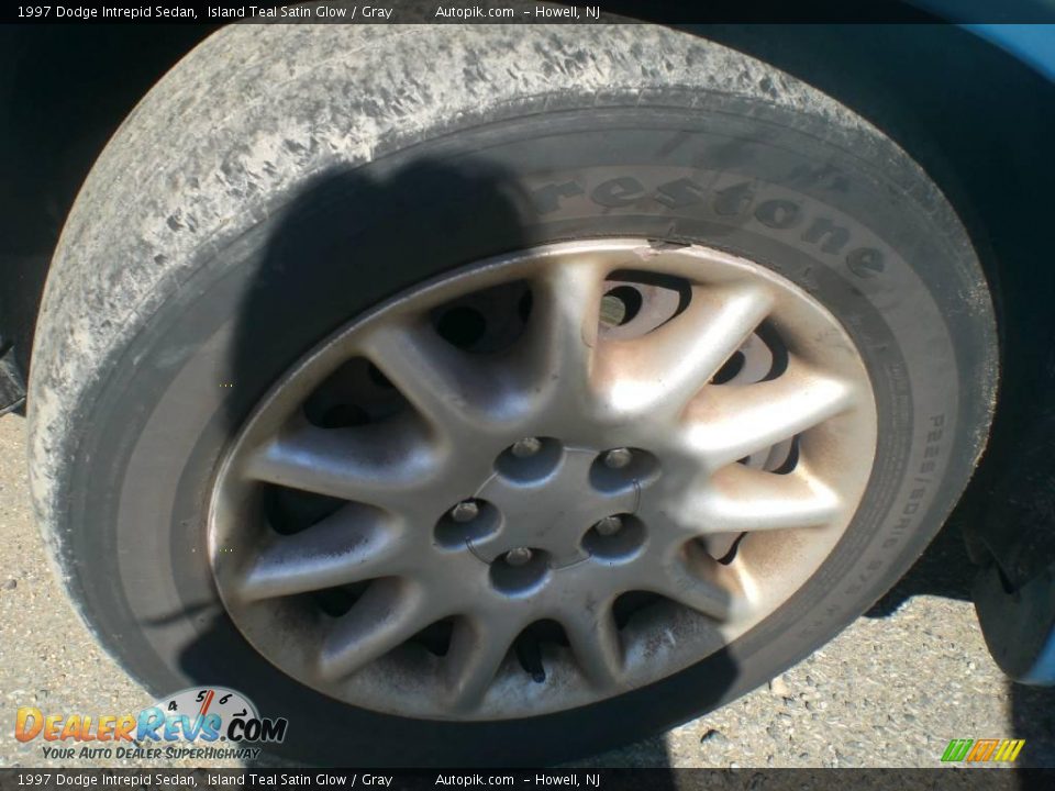 1997 Dodge Intrepid Sedan Island Teal Satin Glow / Gray Photo #18