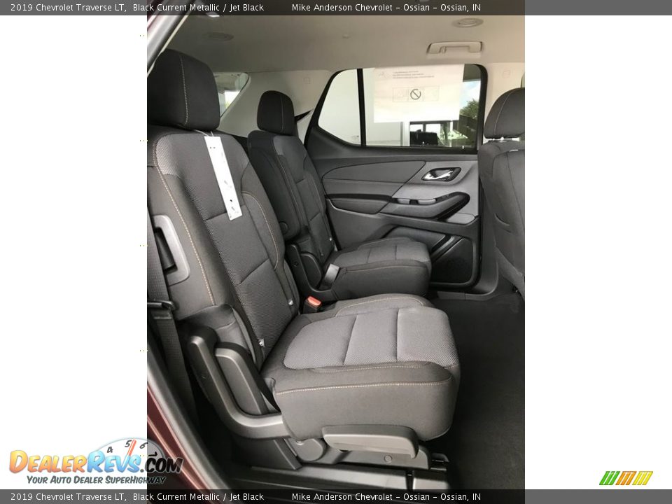 2019 Chevrolet Traverse LT Black Current Metallic / Jet Black Photo #8