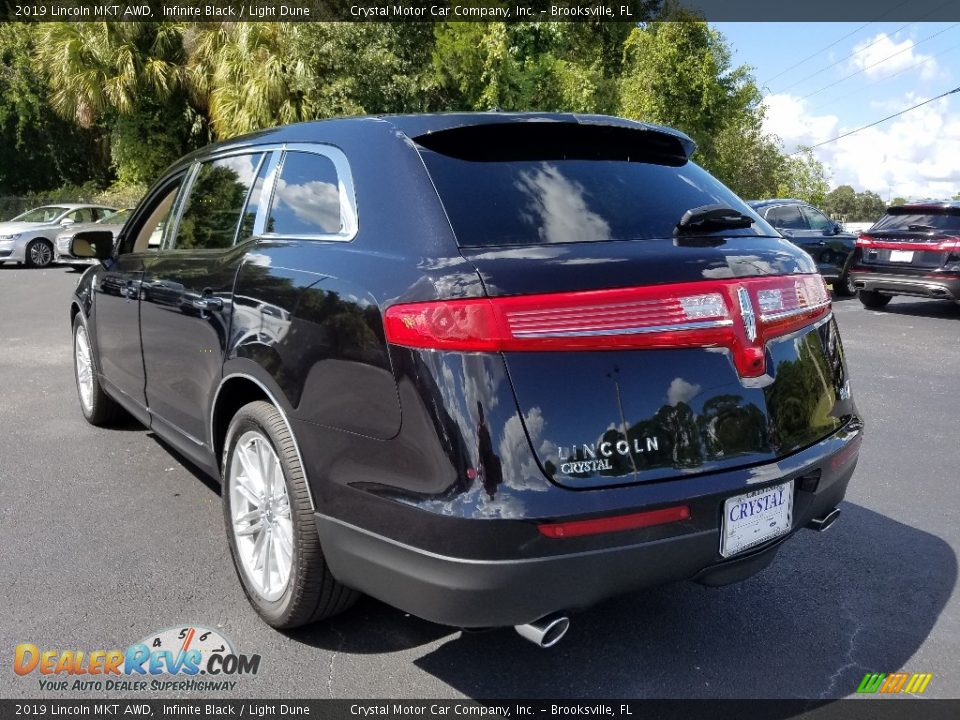 2019 Lincoln MKT AWD Infinite Black / Light Dune Photo #4