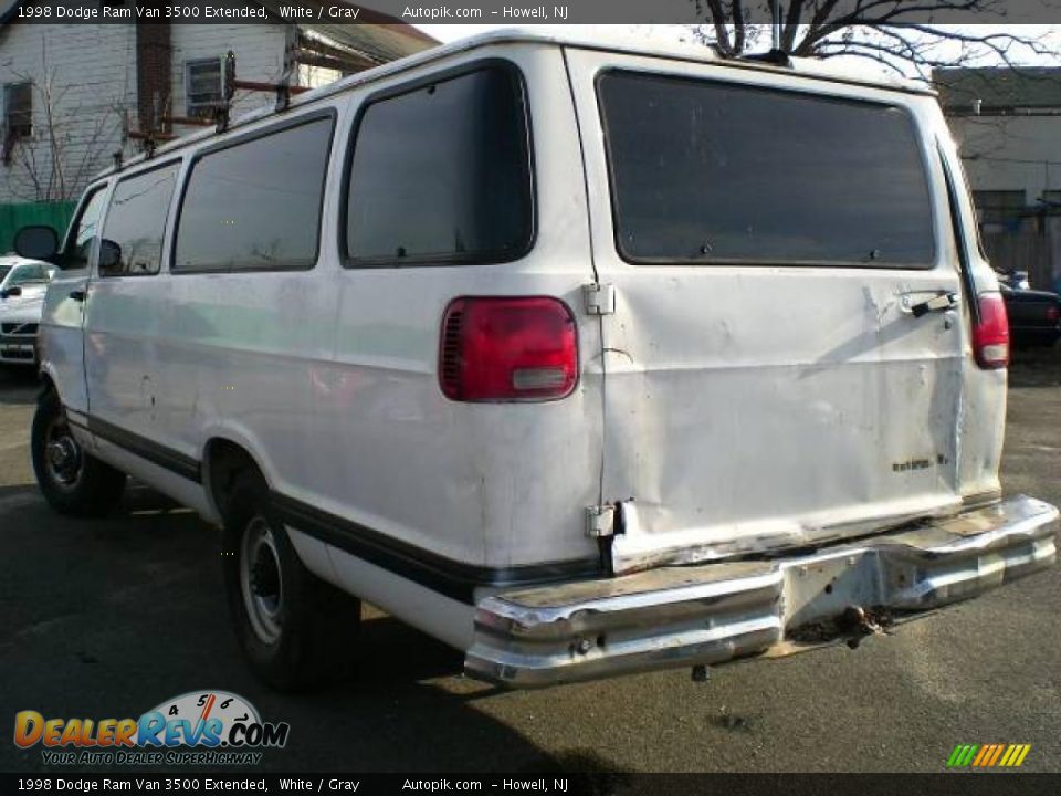 1998 Dodge Ram Van 3500 Extended White / Gray Photo #5