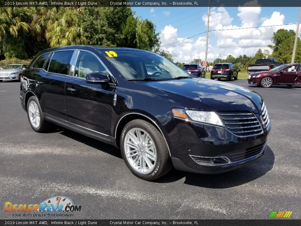 2019 Lincoln MKT AWD Infinite Black / Light Dune Photo #8