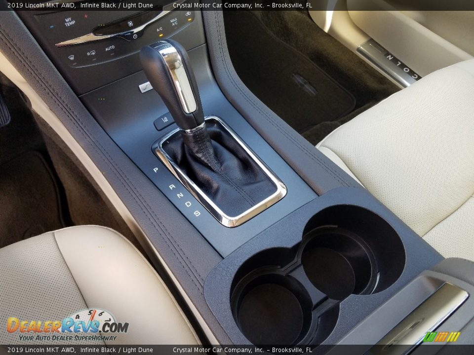 2019 Lincoln MKT AWD Infinite Black / Light Dune Photo #17