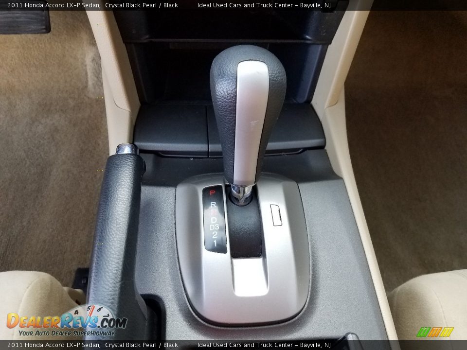 2011 Honda Accord LX-P Sedan Crystal Black Pearl / Black Photo #16