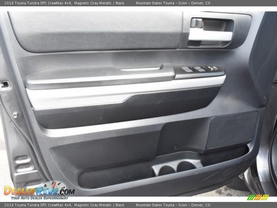 2019 Toyota Tundra SR5 CrewMax 4x4 Magnetic Gray Metallic / Black Photo #19