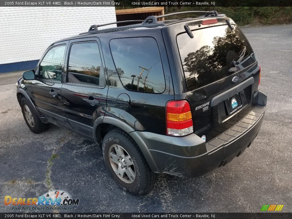 2005 Ford Escape XLT V6 4WD Black / Medium/Dark Flint Grey Photo #2