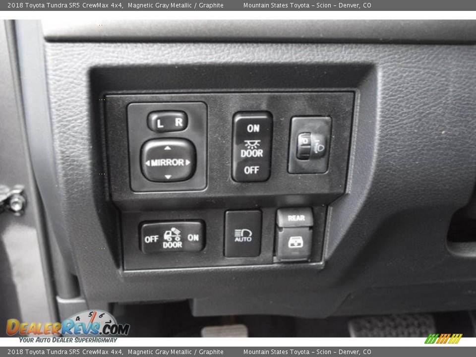2018 Toyota Tundra SR5 CrewMax 4x4 Magnetic Gray Metallic / Graphite Photo #24