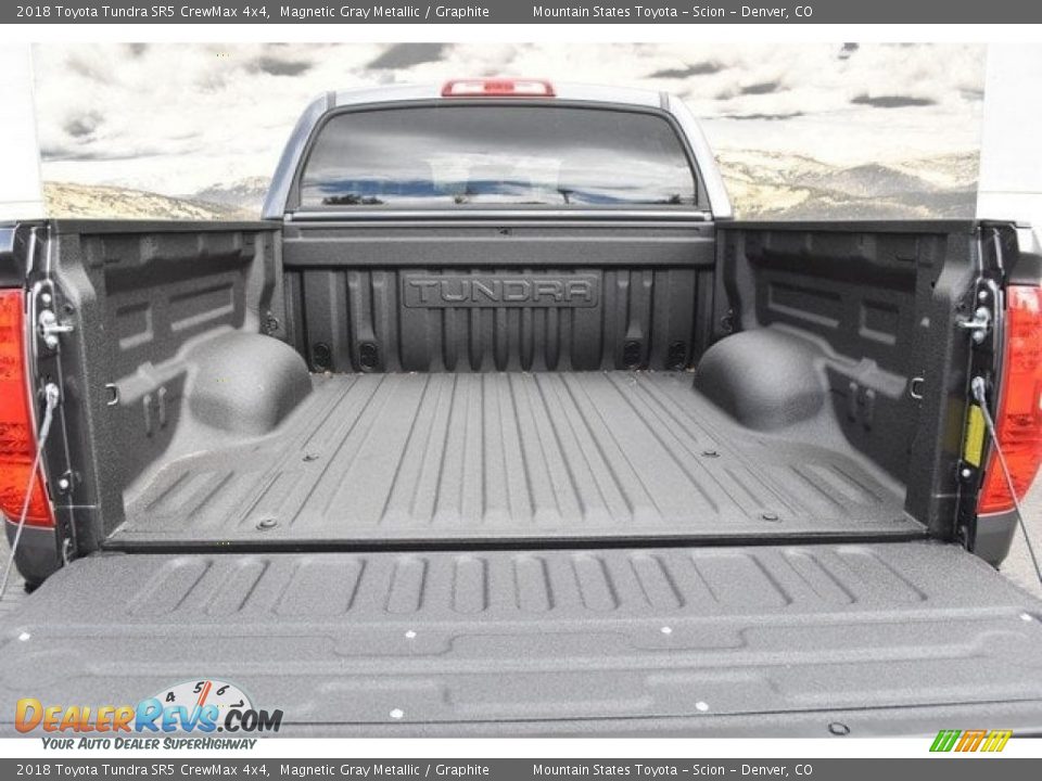 2018 Toyota Tundra SR5 CrewMax 4x4 Magnetic Gray Metallic / Graphite Photo #30