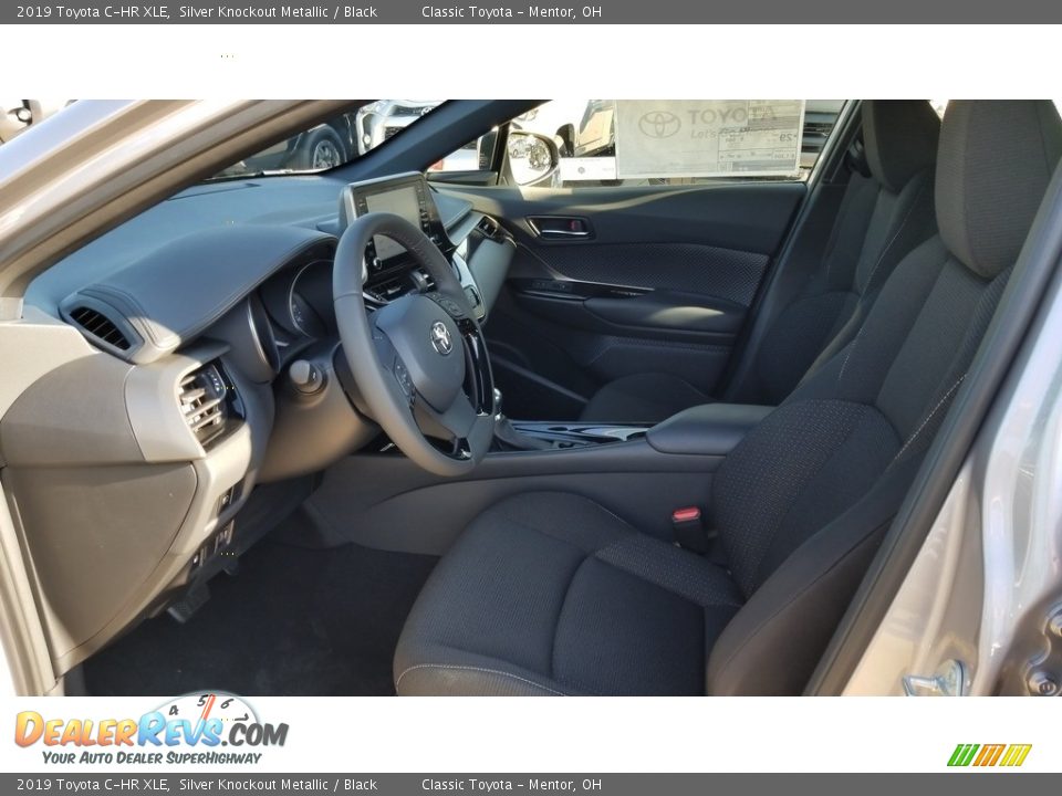 2019 Toyota C-HR XLE Silver Knockout Metallic / Black Photo #3