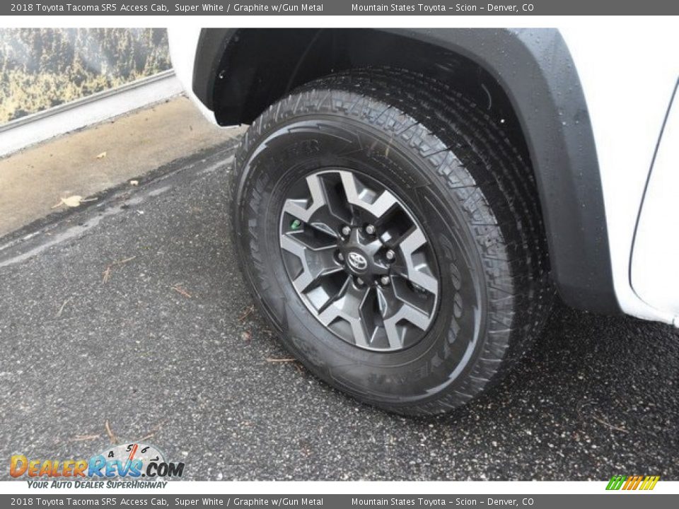 2018 Toyota Tacoma SR5 Access Cab Super White / Graphite w/Gun Metal Photo #32
