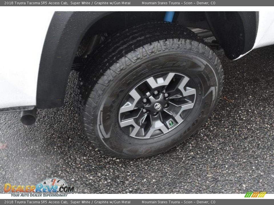 2018 Toyota Tacoma SR5 Access Cab Super White / Graphite w/Gun Metal Photo #34