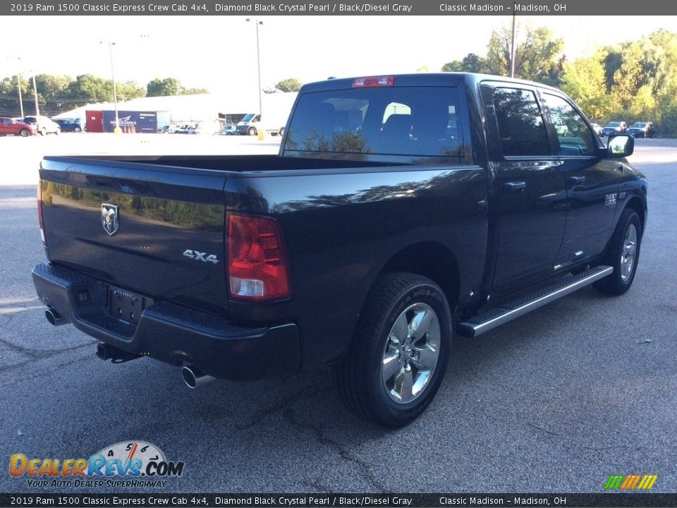 2019 Ram 1500 Classic Express Crew Cab 4x4 Diamond Black Crystal Pearl / Black/Diesel Gray Photo #6