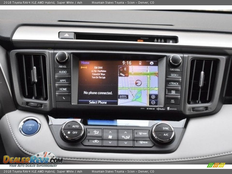 2018 Toyota RAV4 XLE AWD Hybrid Super White / Ash Photo #10