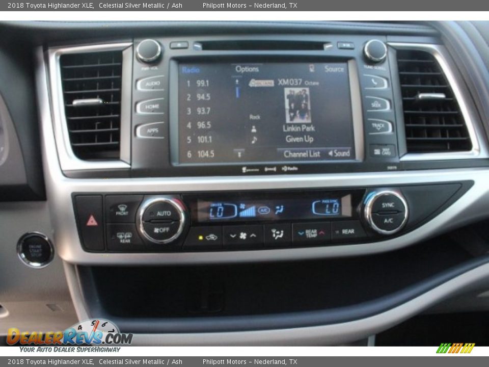 2018 Toyota Highlander XLE Celestial Silver Metallic / Ash Photo #17