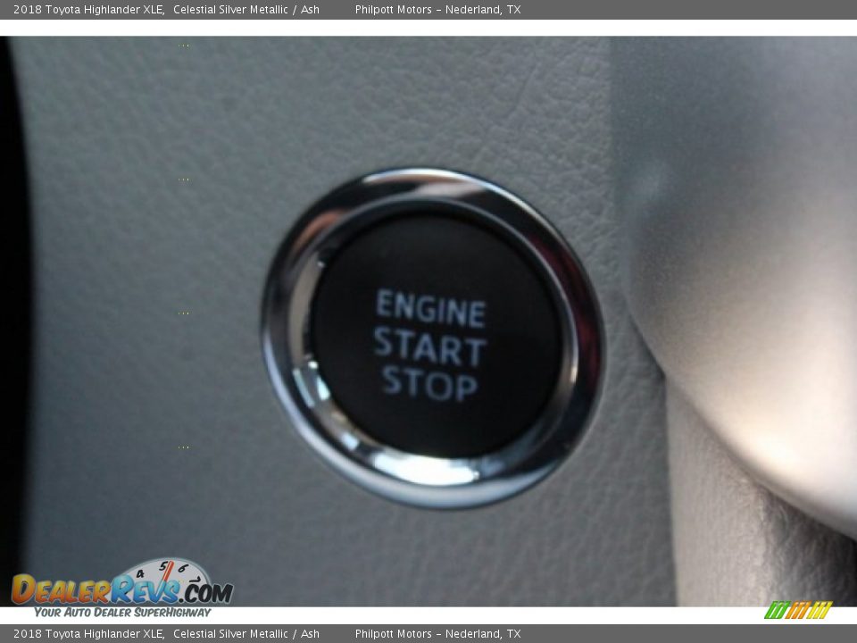 2018 Toyota Highlander XLE Celestial Silver Metallic / Ash Photo #18