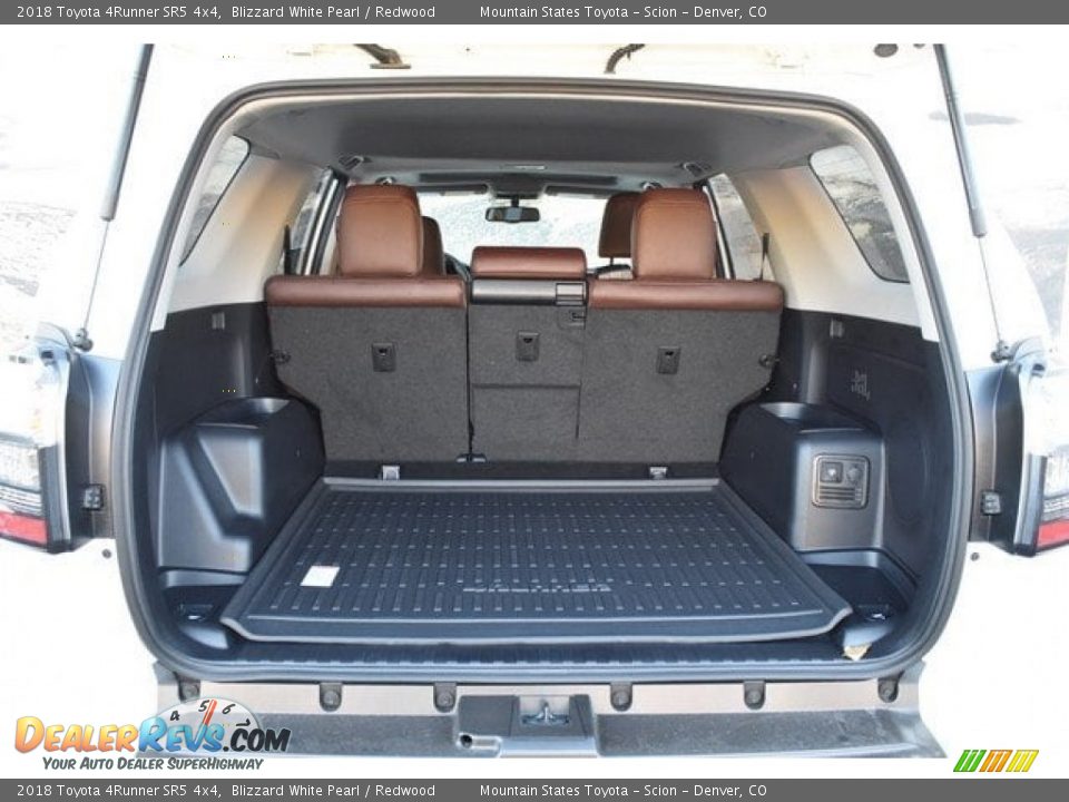 2018 Toyota 4Runner SR5 4x4 Blizzard White Pearl / Redwood Photo #31