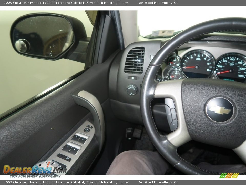 2009 Chevrolet Silverado 1500 LT Extended Cab 4x4 Silver Birch Metallic / Ebony Photo #16