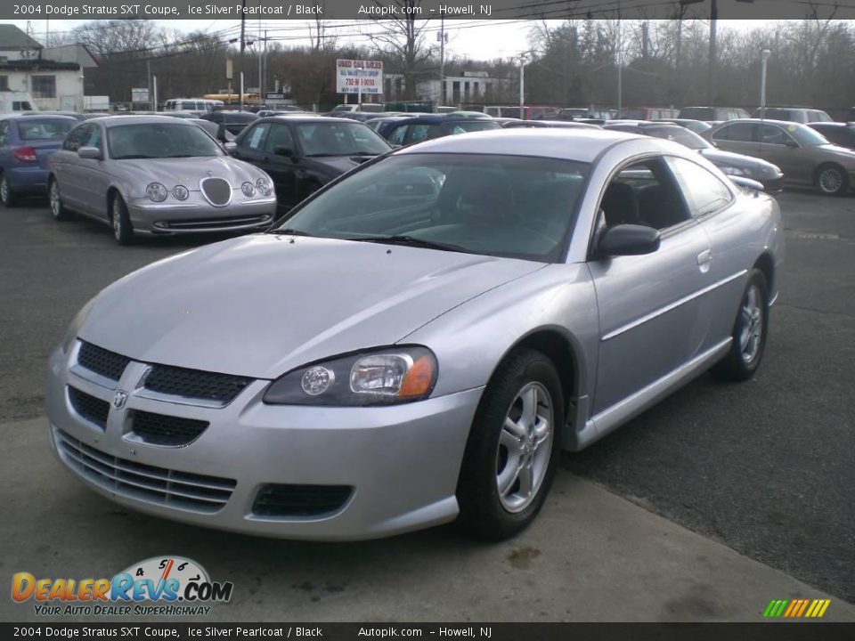 2004 Dodge Stratus SXT Coupe Ice Silver Pearlcoat / Black Photo #2