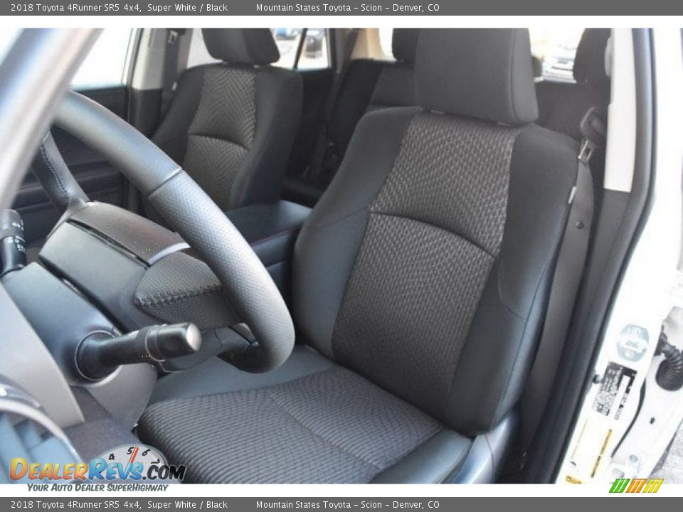 2018 Toyota 4Runner SR5 4x4 Super White / Black Photo #7