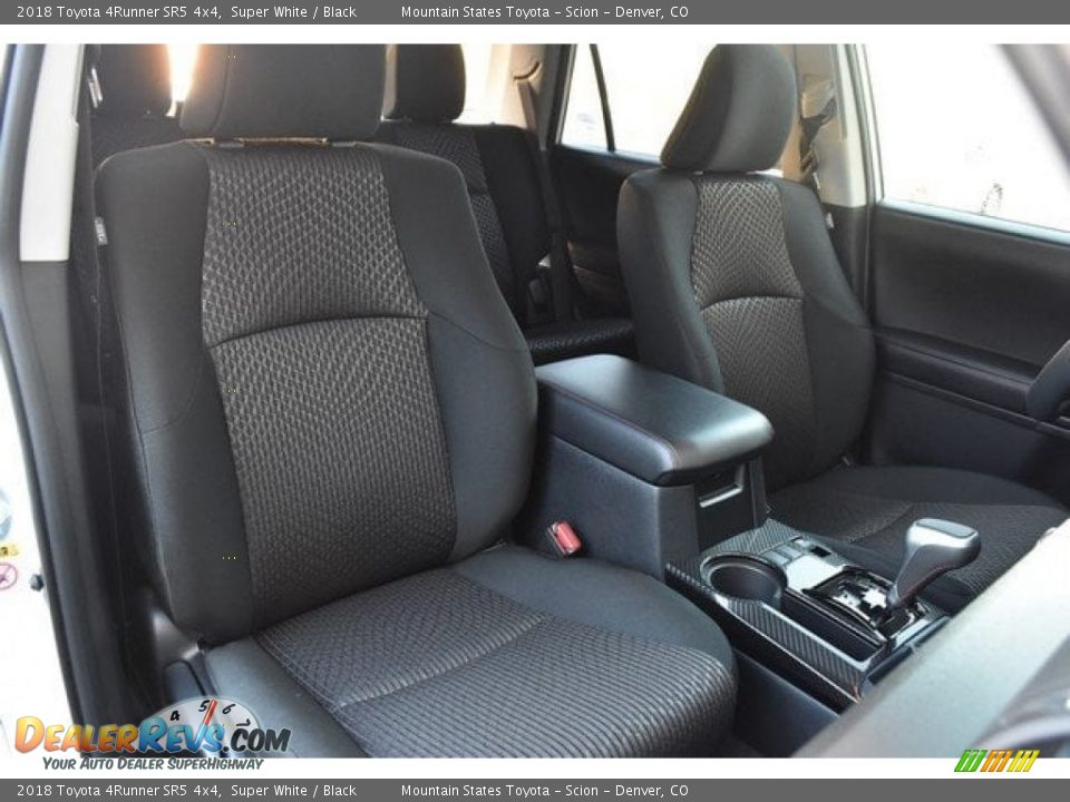 2018 Toyota 4Runner SR5 4x4 Super White / Black Photo #13