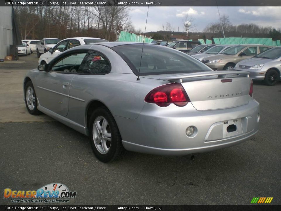 2004 Dodge Stratus SXT Coupe Ice Silver Pearlcoat / Black Photo #7