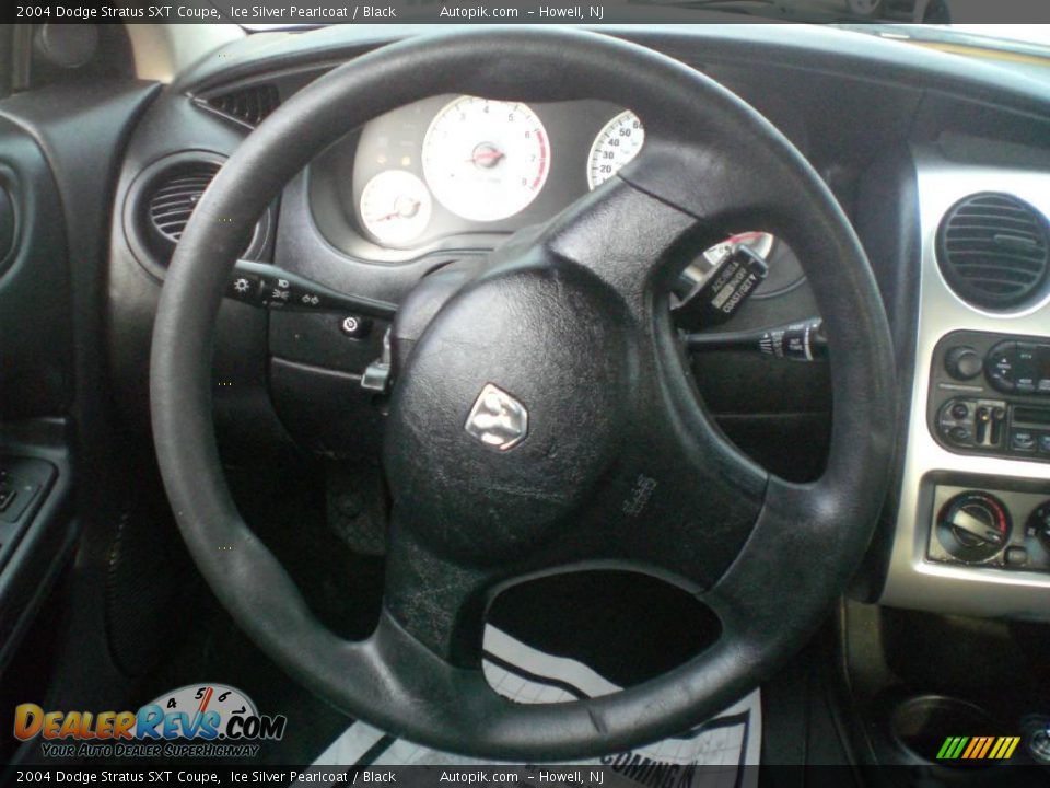 2004 Dodge Stratus SXT Coupe Ice Silver Pearlcoat / Black Photo #15