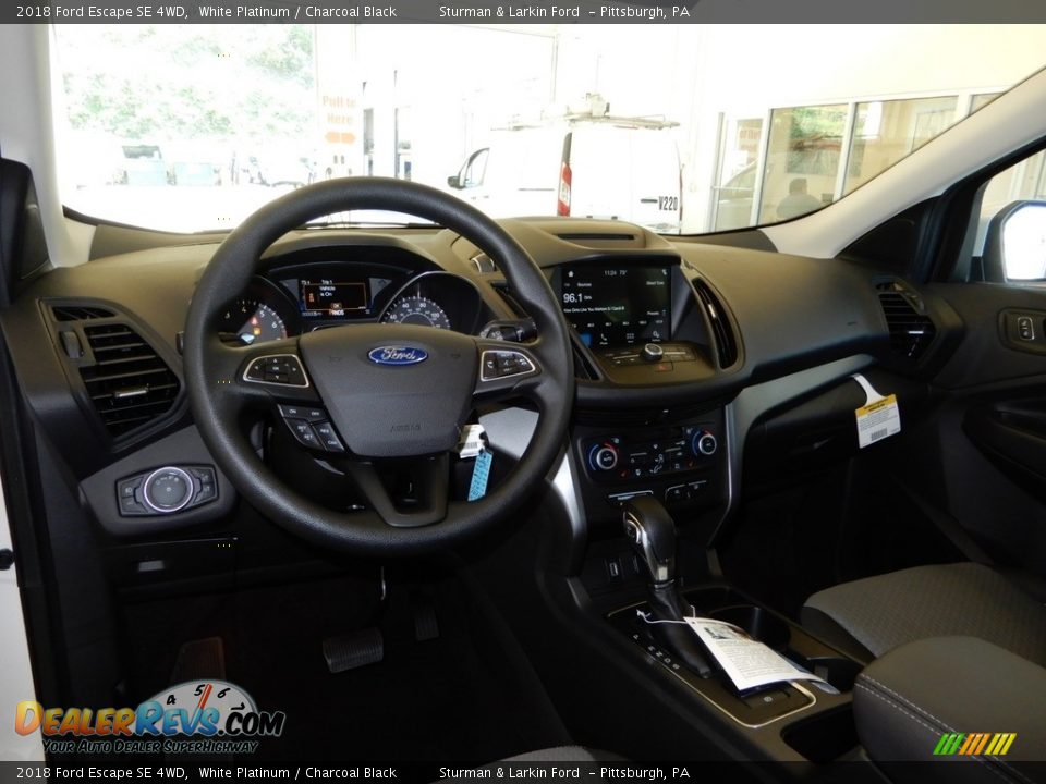 2018 Ford Escape SE 4WD White Platinum / Charcoal Black Photo #9