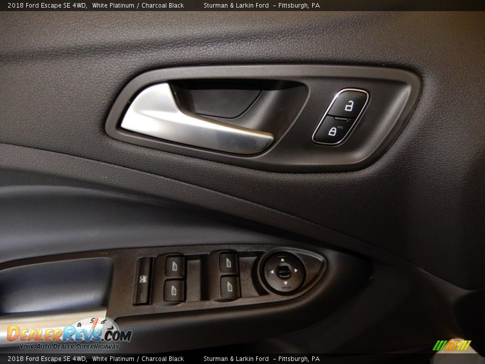 2018 Ford Escape SE 4WD White Platinum / Charcoal Black Photo #10