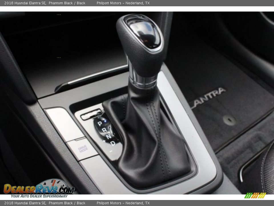 2018 Hyundai Elantra SE Phantom Black / Black Photo #17