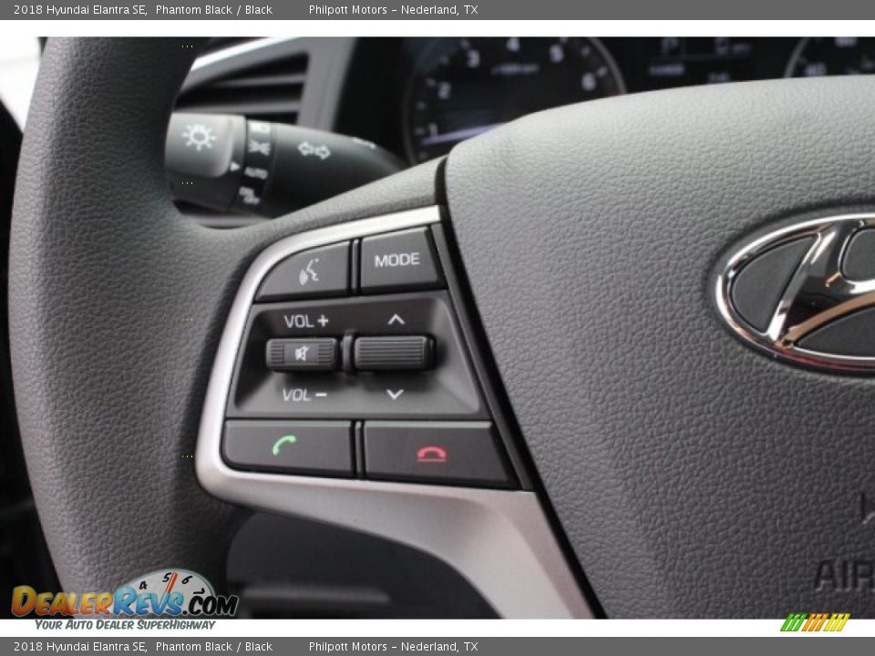2018 Hyundai Elantra SE Phantom Black / Black Photo #18