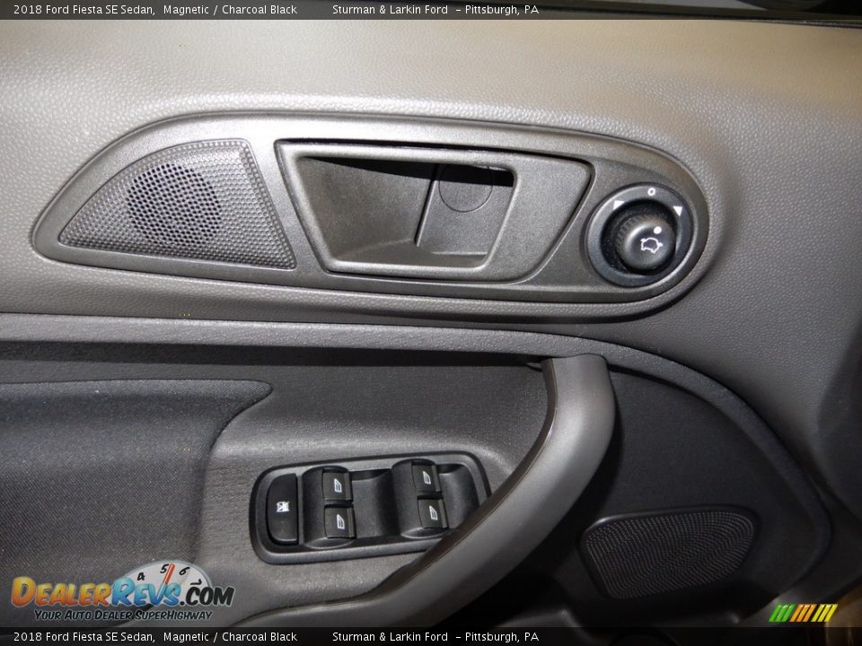 2018 Ford Fiesta SE Sedan Magnetic / Charcoal Black Photo #10