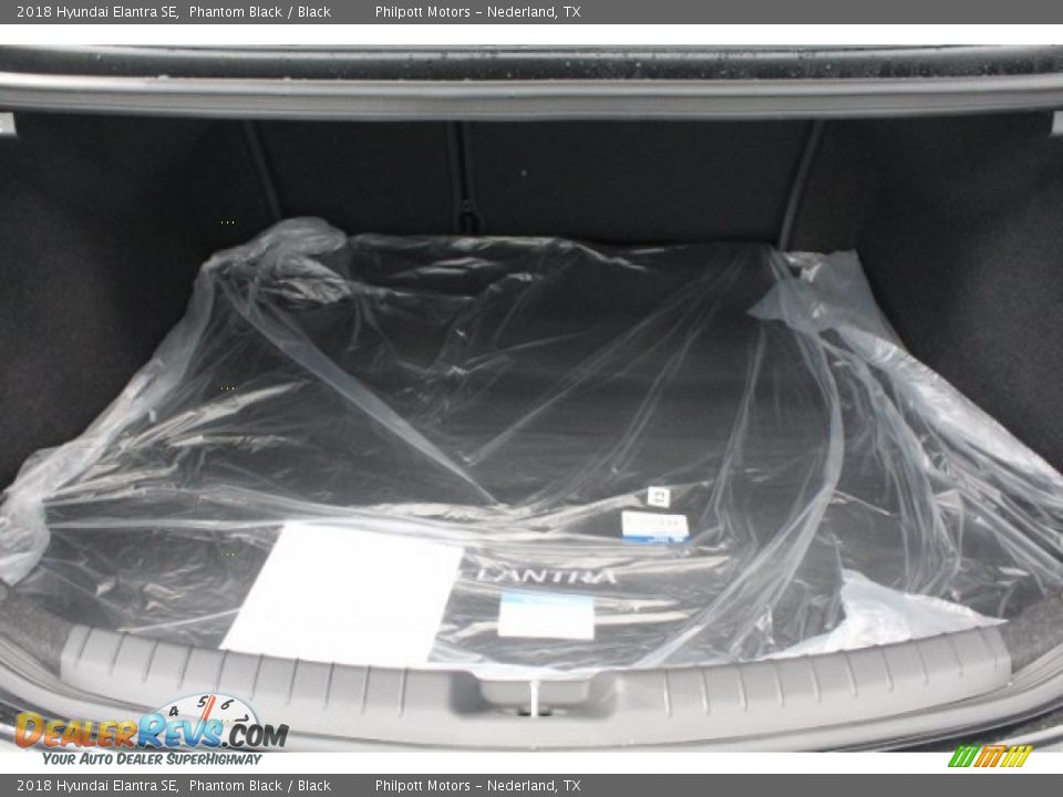 2018 Hyundai Elantra SE Phantom Black / Black Photo #25