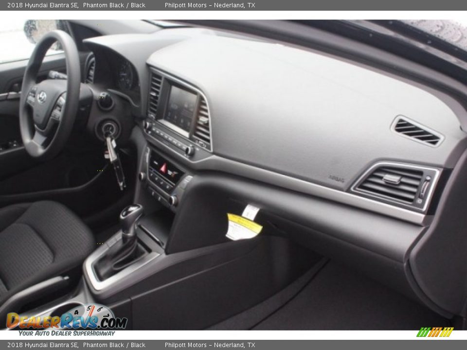 2018 Hyundai Elantra SE Phantom Black / Black Photo #29
