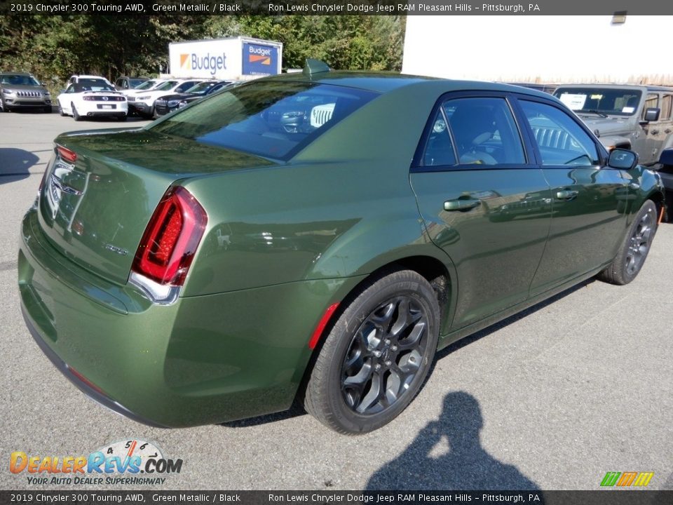 2019 Chrysler 300 Touring AWD Green Metallic / Black Photo #6