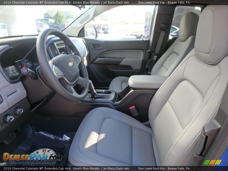 Jet Black/Dark Ash Interior - 2019 Chevrolet Colorado WT Extended Cab 4x4 Photo #11