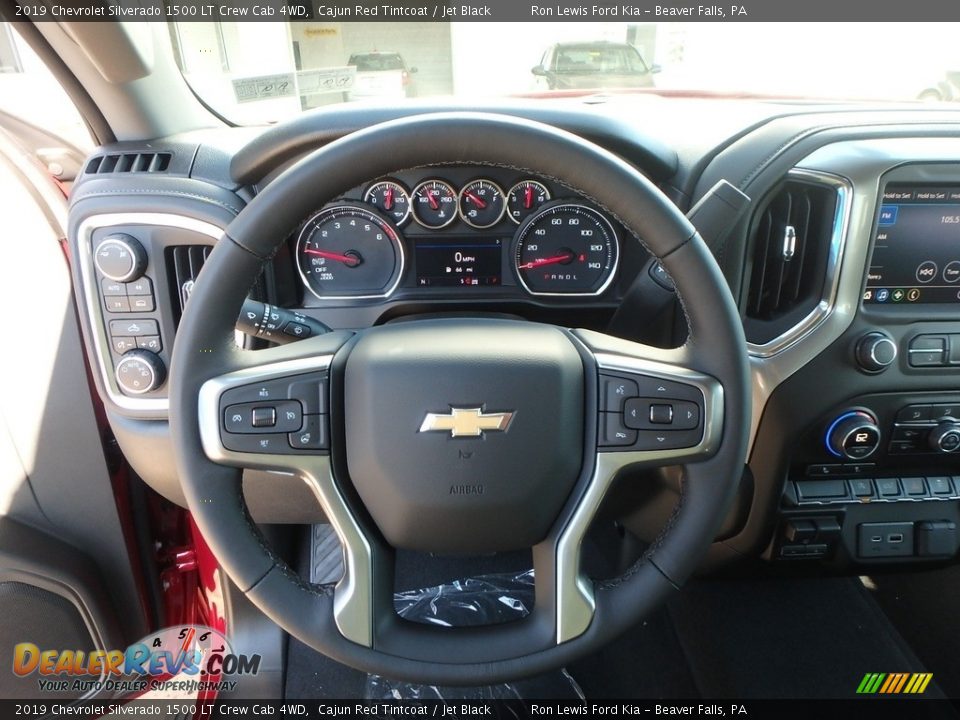 2019 Chevrolet Silverado 1500 LT Crew Cab 4WD Cajun Red Tintcoat / Jet Black Photo #17