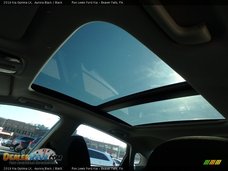 2019 Kia Optima LX Aurora Black / Black Photo #16