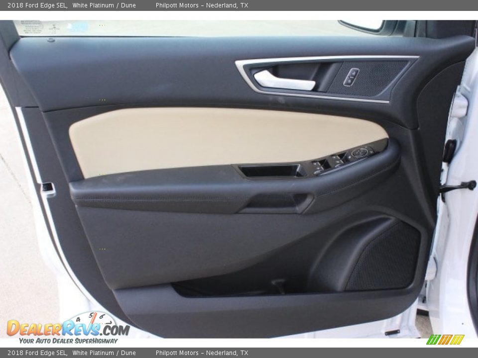 2018 Ford Edge SEL White Platinum / Dune Photo #13
