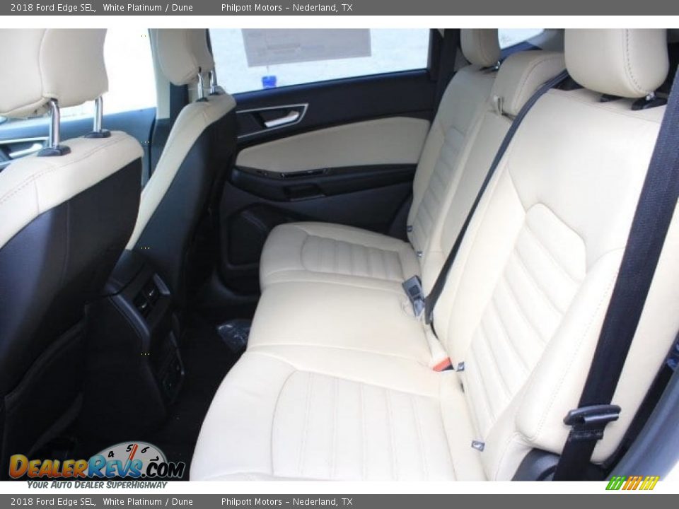 2018 Ford Edge SEL White Platinum / Dune Photo #25