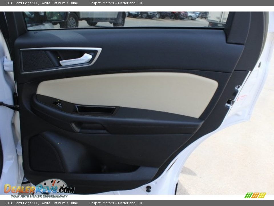 2018 Ford Edge SEL White Platinum / Dune Photo #30